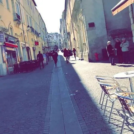 Magnifique 2 Pieces - Plein Centre - Tram 1 Min Apartment