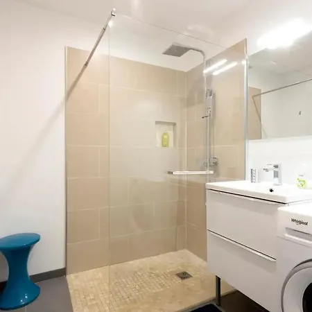Apartment Magnifique 2 Pieces - Plein Centre - Tram 1 Min Montpellier