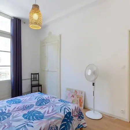 Magnifique 2 Pieces - Plein Centre - Tram 1 Min Apartment Montpellier