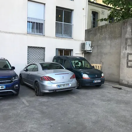 Magnifique 2 Pieces - Plein Centre - Tram 1 Min * Montpellier